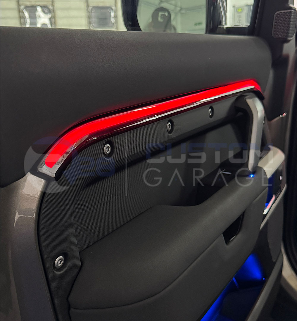 Land Rover Defender (2019-2025) dashboard passenger side and driver side surface light