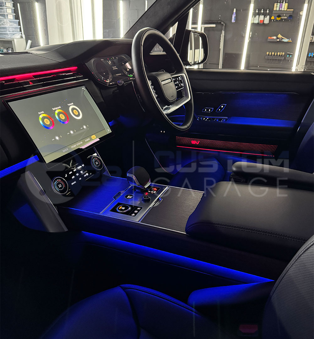 Range Rover (2022-2025) door ambient lighting